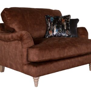 Beatrix-love seat-featured