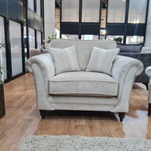 Danbury-love seat-featured